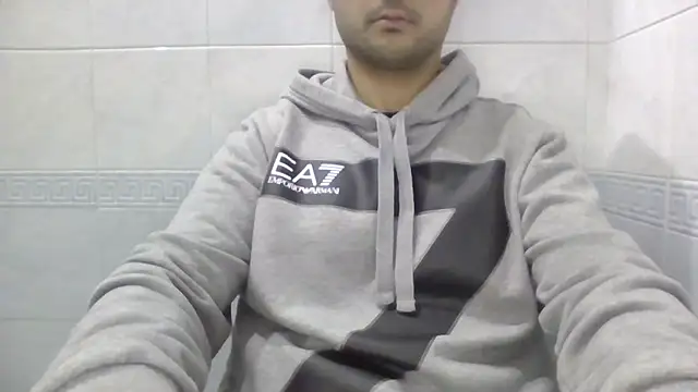 Snapshot of sci69 chatting on 02-01-26, 07:34 sci69 online show from 02-01-26, 07:34