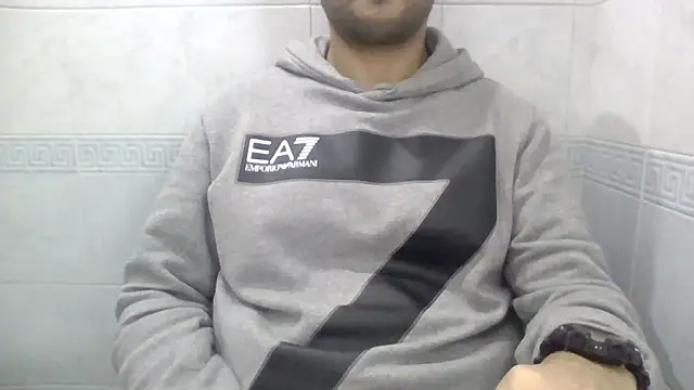 Snapshot of sci69 chatting on 02-04-26, 02:12 sci69 online show from 02-04-26, 02:12