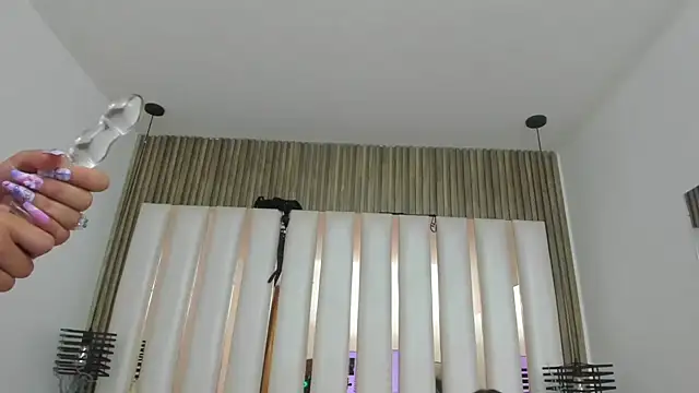 BritanyANDruby online show from 10-09-25, 08:18