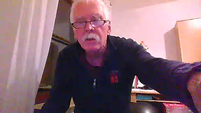 super-snoopy online show from 12-16-25, 04:01