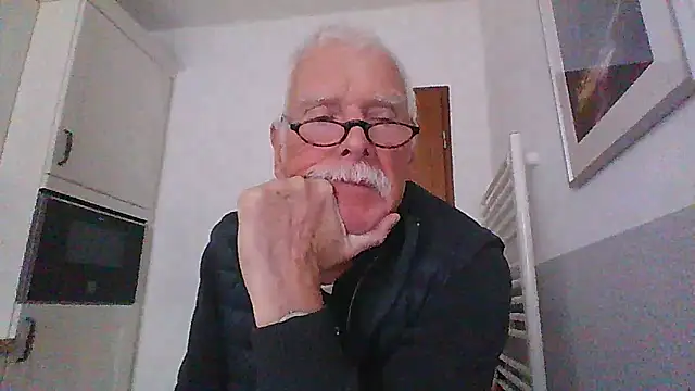 super-snoopy online show from 04-13-26, 09:15