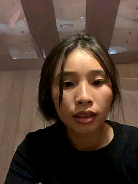 Han-han123 online show from 10-23-25, 05:29