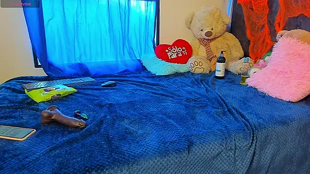 emilyfreire online show from 10-28-25, 08:33