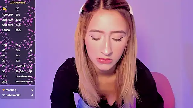 Ashleyroys 111 online show from 10-19-25, 03:12