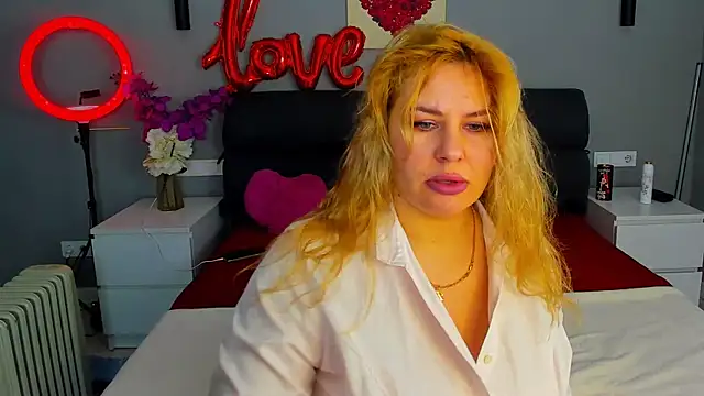 Passion-Blondy online show from 02-08-26, 11:08