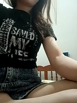 Snapshot of sipy- chatting on 10-10-25, 12:15 sipy- online show from 10-10-25, 12:15