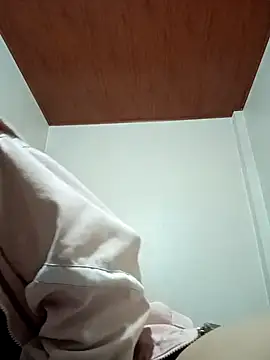 Snapshot of sipy- chatting on 10-24-25, 11:56 sipy- online show from 10-24-25, 11:56