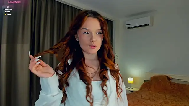 Snapshot of RonnieSchmertz chatting on 10-24-25, 04:25 RonnieSchmertz online show from 10-24-25, 04:25