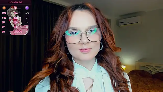 Snapshot of RonnieSchmertz chatting on 10-27-25, 04:55 RonnieSchmertz online show from 10-27-25, 04:55