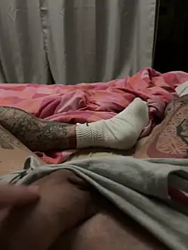 Snapshot of Sexy-feet78 chatting on 11-05-25, 11:38 Sexy-feet78 online show from 11-05-25, 11:38