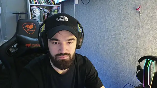 Nik Namee online show from 11-28-25, 05:32