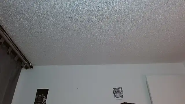 hot teo  online show from 12-17-25, 09:48