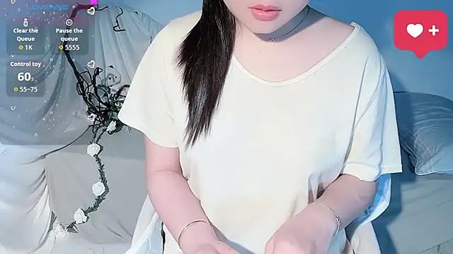 Snapshot of BeChinh_Lee chatting on 11-17-25, 08:31 BeChinh Lee online show from 11-17-25, 08:31