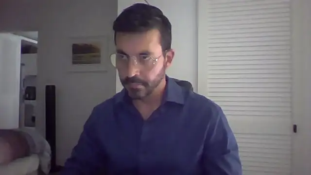 Snapshot of DrDreAu chatting on 10-31-25, 03:51 DrDreAu online show from 10-31-25, 03:51