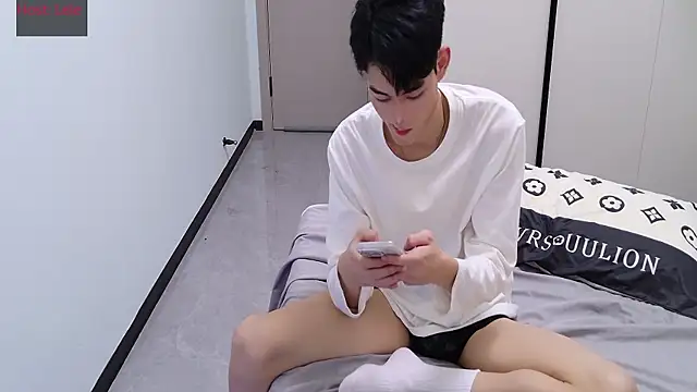 sexyboy-lele online show from 11-14-25, 01:10