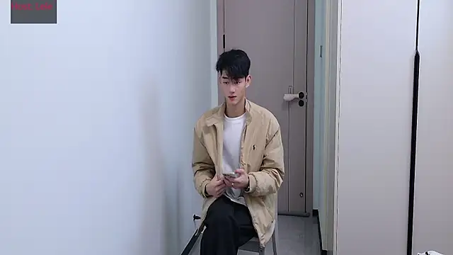 sexyboy-lele online show from 11-18-25, 10:41