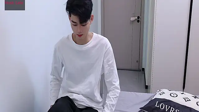 sexyboy-lele online show from 11-19-25, 10:48