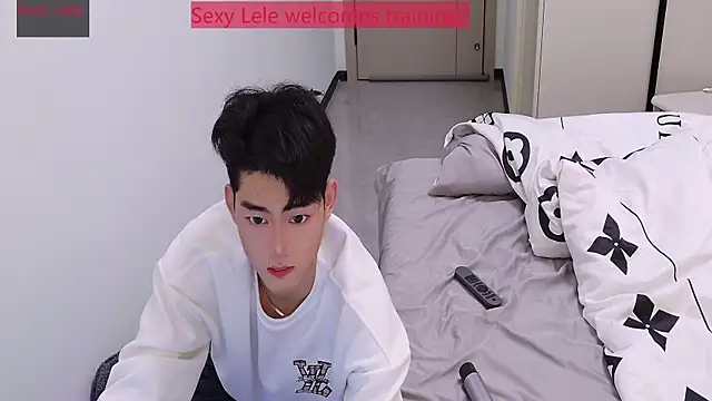 sexyboy-lele online show from 11-26-25, 07:53