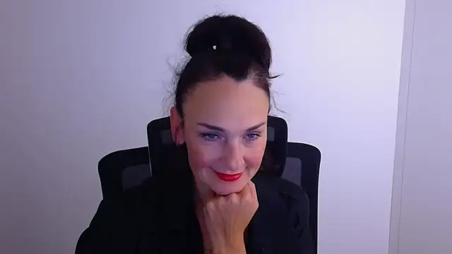 Snapshot of Rosie_Rosee chatting on 11-29-25, 12:41 Rosie Rosee online show from 11-29-25, 12:41