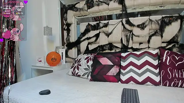 KimiAnal online show from 10-27-25, 01:37