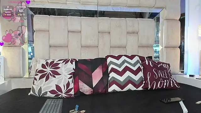 KimiAnal online show from 11-07-25, 01:44