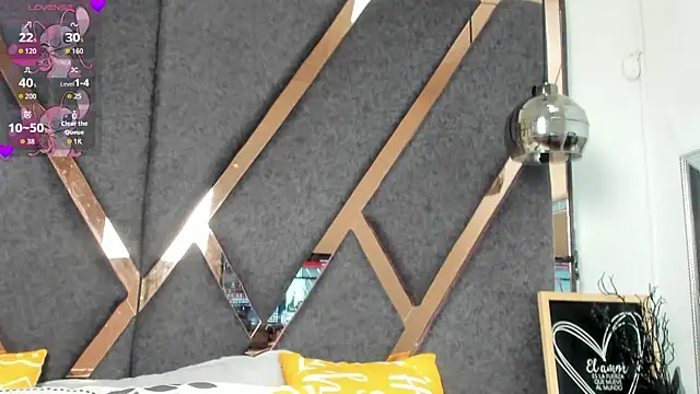 KimiAnal online show from 11-24-25, 01:33