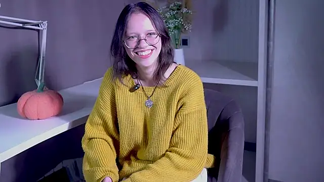 CariGatta online show from 10-10-25, 12:04