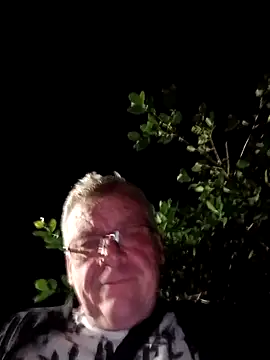 EleRohde online show from 11-19-25, 01:05