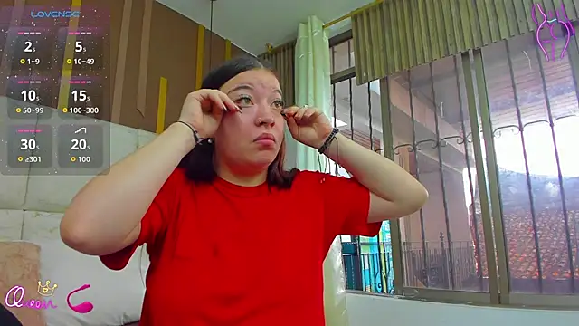 Snapshot of AmbarGills chatting on 04-08-26, 01:00 AmbarGills online show from 04-08-26, 01:00