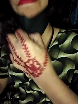 Snapshot of Royal_Shona chatting on 10-30-25, 06:19 Royal Shona online show from 10-30-25, 06:19