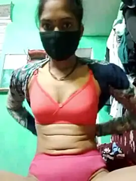 Snapshot of nainshilodhi28 chatting on 11-17-25, 09:42 nainshilodhi28 online show from 11-17-25, 09:42