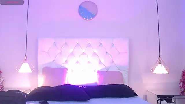 Bubbiecherry online show from 11-13-25, 05:12