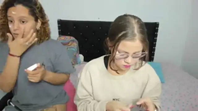 Paola sex99 online show from 11-07-25, 12:21