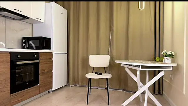 Say Me Nika online show from 10-13-25, 06:41