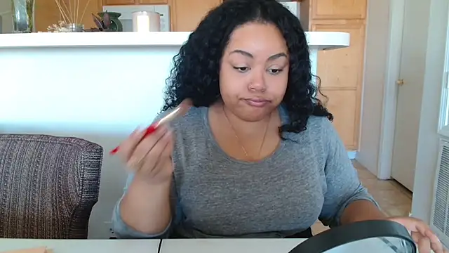 Snapshot of KalaniRose chatting on 10-16-25, 07:26 KalaniRose online show from 10-16-25, 07:26