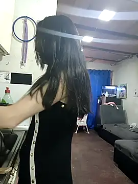 Snapshot of deseox05 chatting on 11-10-25, 07:02 deseox05 online show from 11-10-25, 07:02