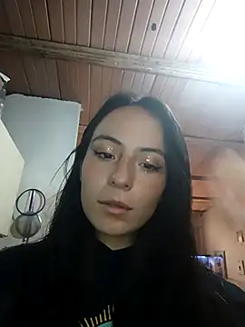 Snapshot of deseox05 chatting on 11-16-25, 04:45 deseox05 online show from 11-16-25, 04:45