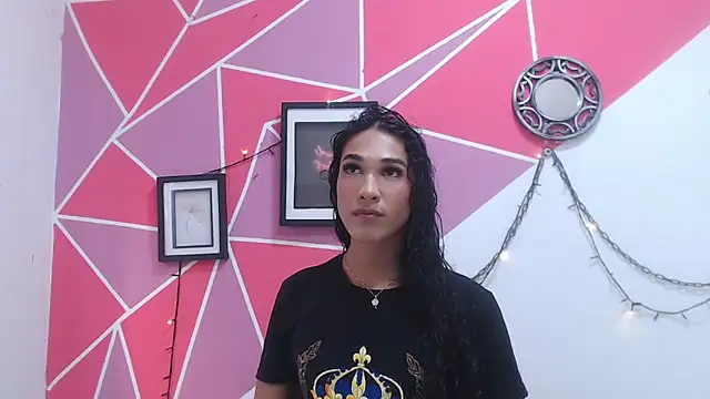 Tifany Adams online show from 11-17-25, 08:25