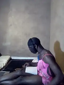 Snapshot of Sugar_DBoy chatting on 10-20-25, 08:31 Sugar DBoy online show from 10-20-25, 08:31