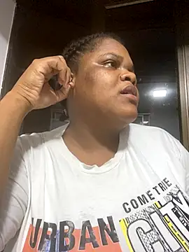 gabrielabrunette69 online show from 10-29-25, 04:48