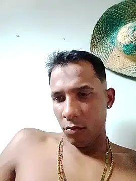 Snapshot of blackhot30 chatting on 11-19-25, 07:03 blackhot30 online show from 11-19-25, 07:03