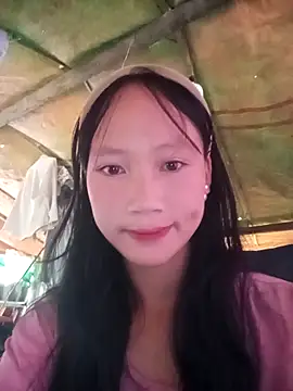 Snapshot of minachao- chatting on 11-08-25, 02:12 minachao- online show from 11-08-25, 02:12