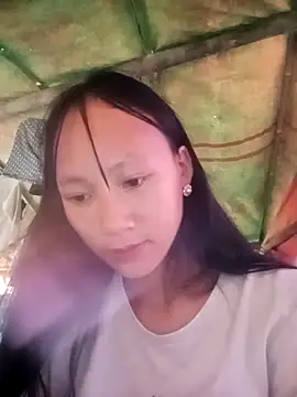 Snapshot of minachao- chatting on 11-17-25, 07:47 minachao- online show from 11-17-25, 07:47