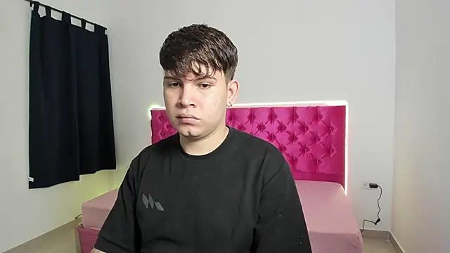 bryan master77 online show from 10-10-25, 03:16