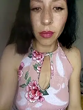 Snapshot of you_yuyuu chatting on 11-06-25, 09:15 you yuyuu online show from 11-06-25, 09:15