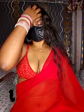 Snapshot of Sweet-Maddlina chatting on 11-07-25, 12:05 Sweet-Maddlina online show from 11-07-25, 12:05