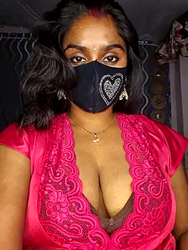 Snapshot of Sweet-Maddlina chatting on 11-08-25, 04:51 Sweet-Maddlina online show from 11-08-25, 04:51