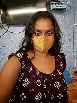 Sweet-Maddlina online show from 01-11-26, 06:51