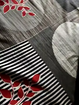 Snapshot of lexxymoron chatting on 11-09-25, 02:10 lexxymoron online show from 11-09-25, 02:10