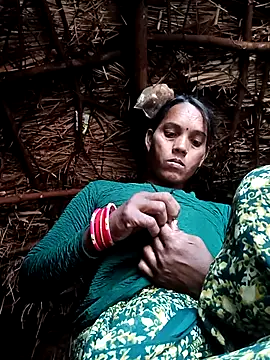 Cutsedi3 online show from 12-18-25, 11:27